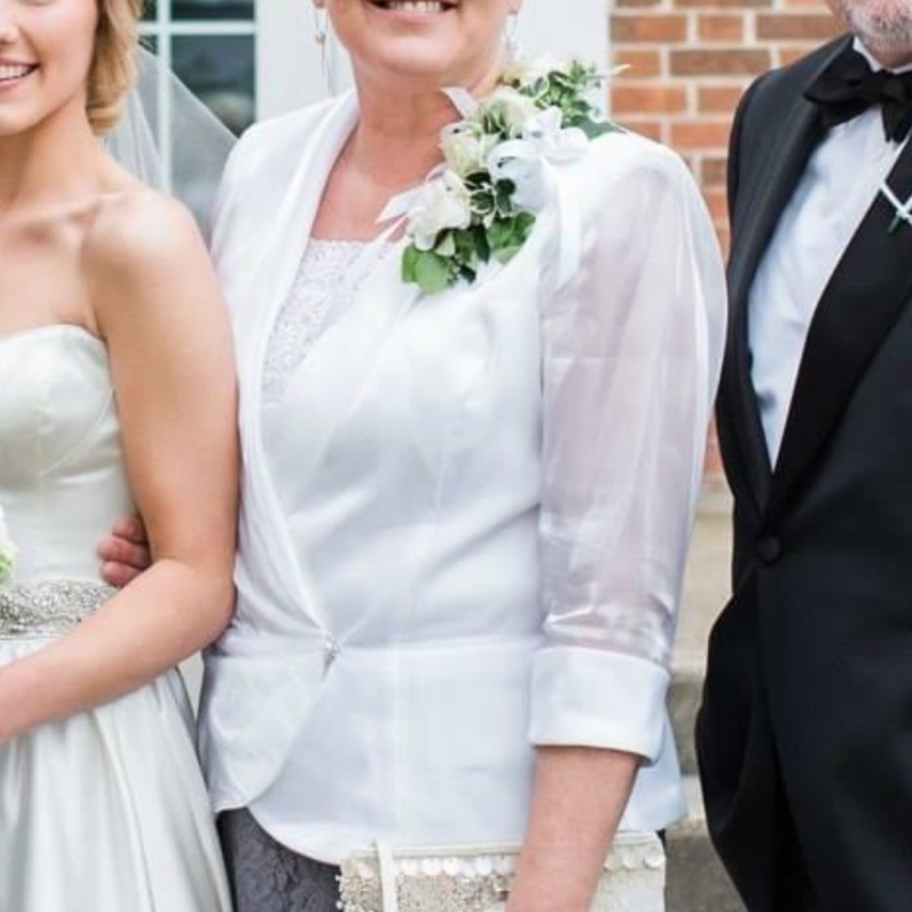 Alex Evenings formal white blouse